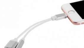 Кабель для зарядки и подключения iPhone